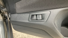 Volkswagen T-Roc 2.0 TDI SEL 5dr Diesel Hatchback